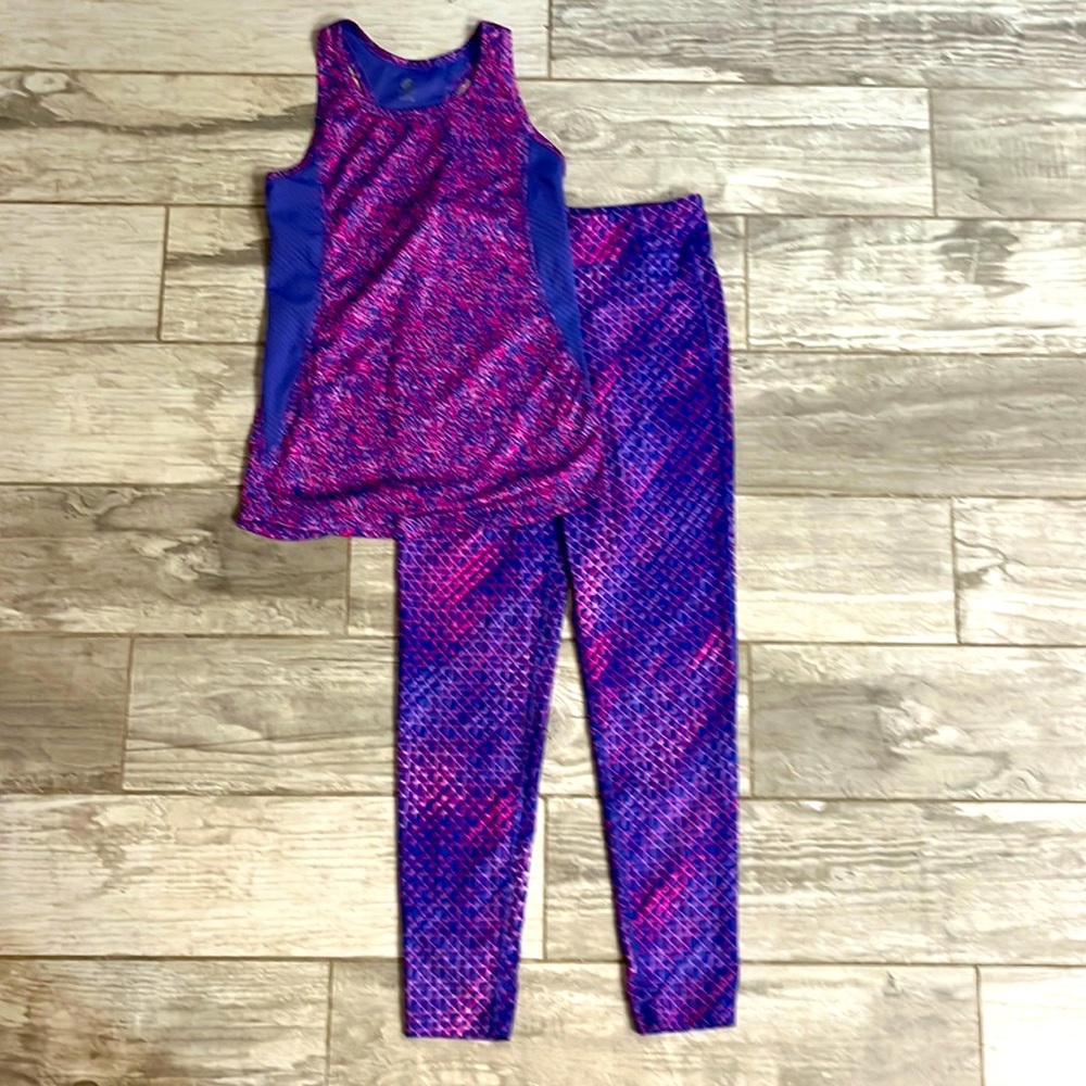 NWOT mix and match athletic outfit